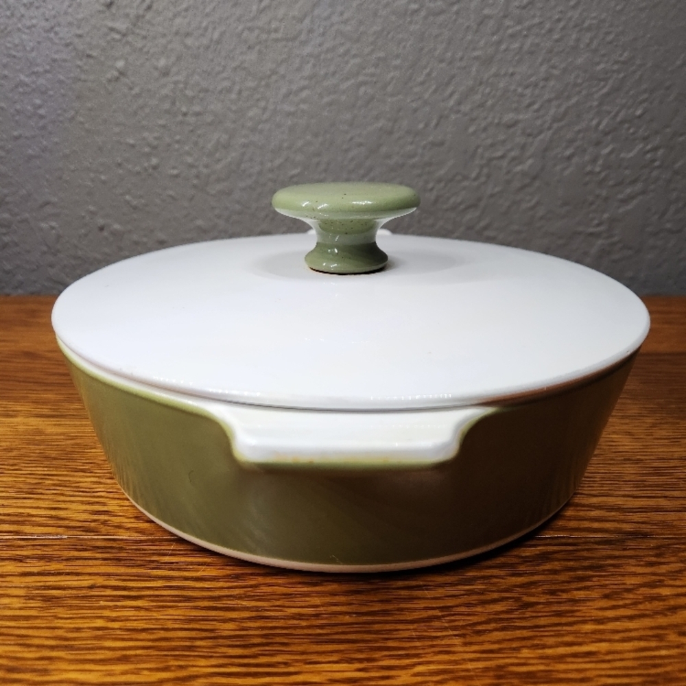 Corningware Covered Casserole Dish P-701-B - Picture 2 of 12